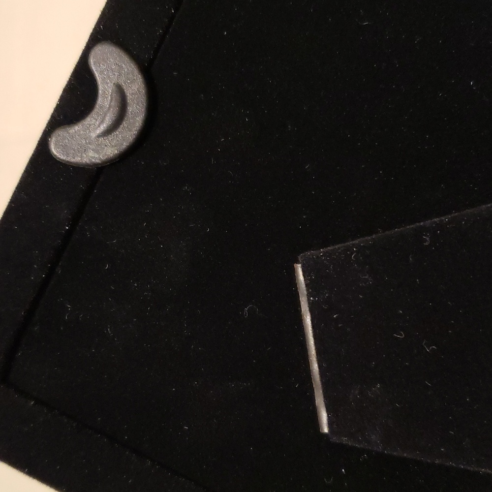 Silver Frame - Picture 6 of 10